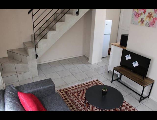 2 BEDROOM APARTMENT FOR SALE IN DE ALMEIDA